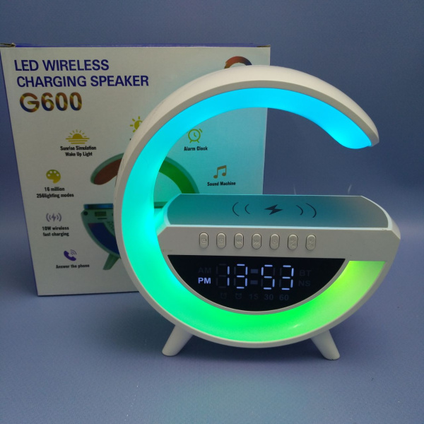 Светильник настольный с беспроводной зарядкой, колонкой, FM-радио, будильник G600 / 7 цветов, блютуз - колонка